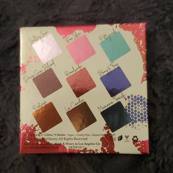 Living in color pallet - Picture 4 of 5